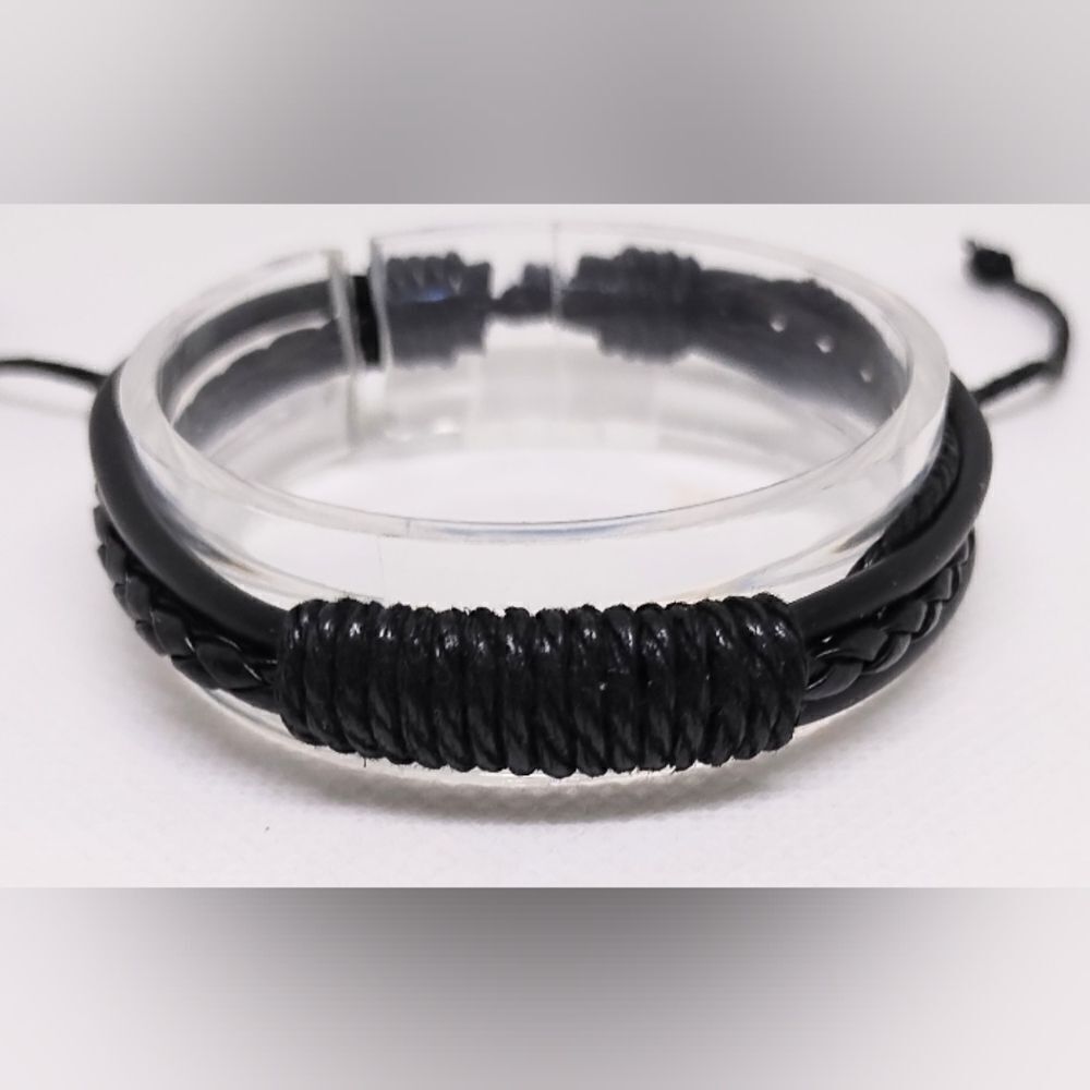 Men's leather‎ bracelet braided layered black new e50